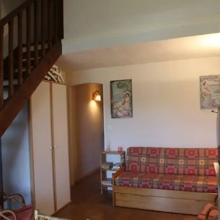 Apartamento Les Tamaris 25 *